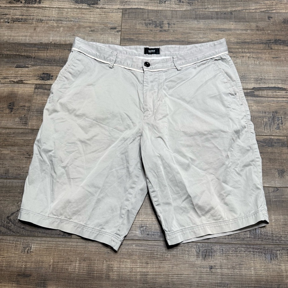 Boss Hugo Boss Men's Gray Shorts Men's Size 32 Regular